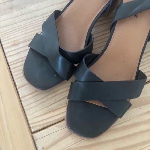 Style & Co Black Heeled Sandals with Ankle Strap - Picture 3 of 10